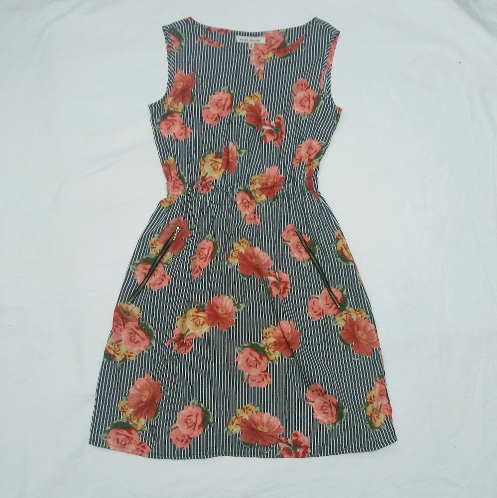 Speed Control New York Dress